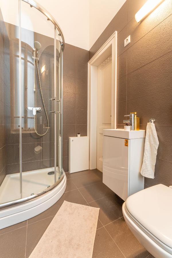 Matilda Luxury Suite Apartment Budapest Exterior foto